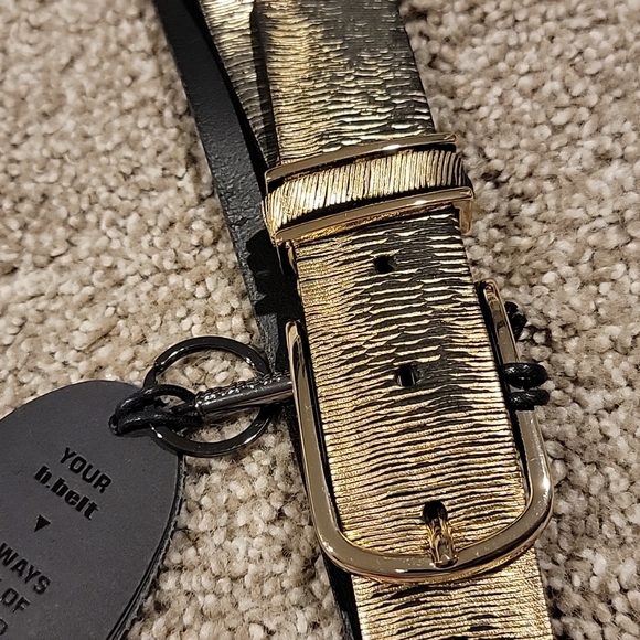 B. Belt nwt leather belt - Picture 3 of 4